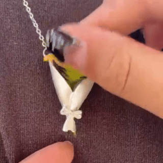 Çiçekçe Anı Kolyesi